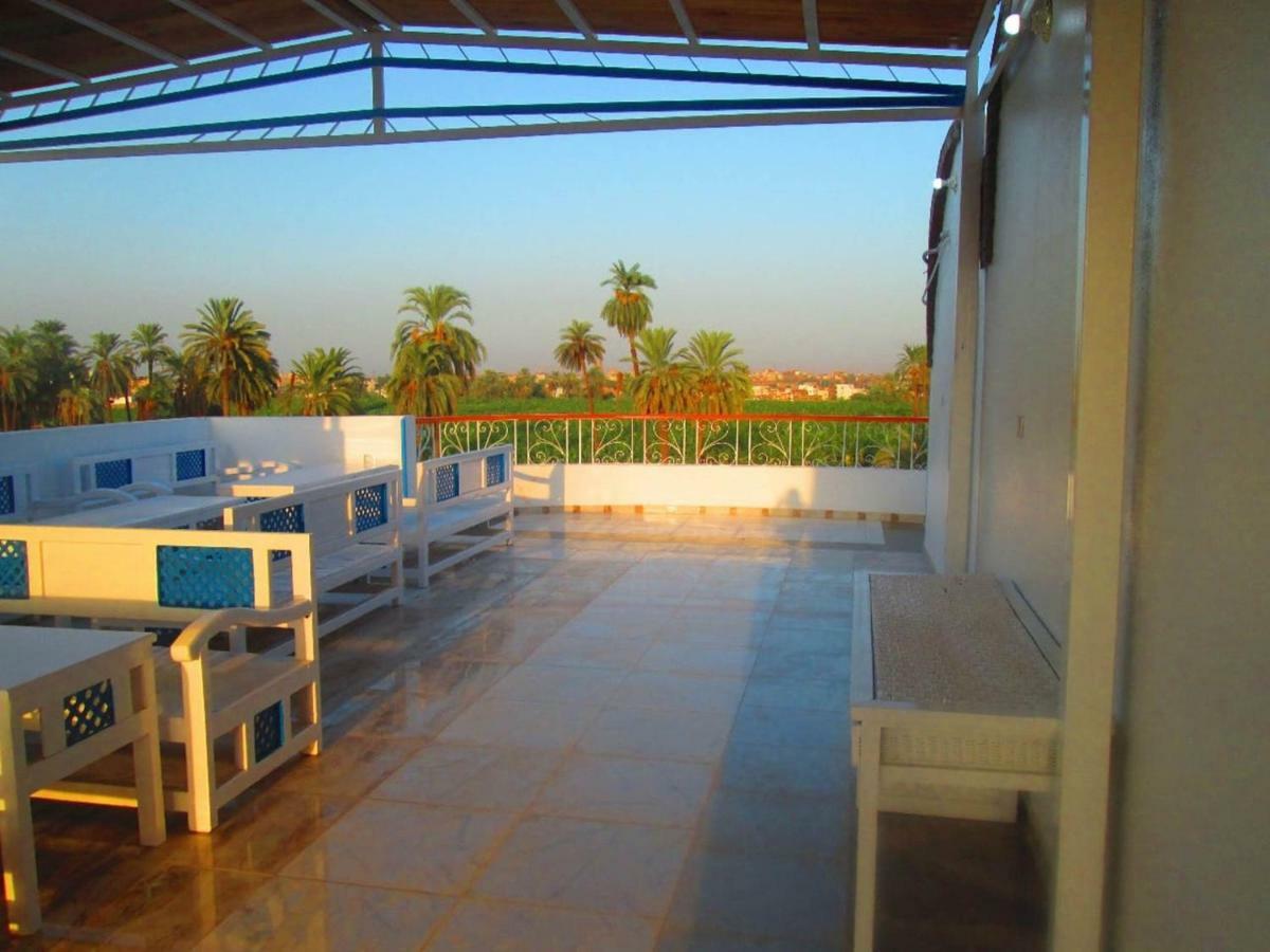 Moon Valley Apartments Louxor Extérieur photo